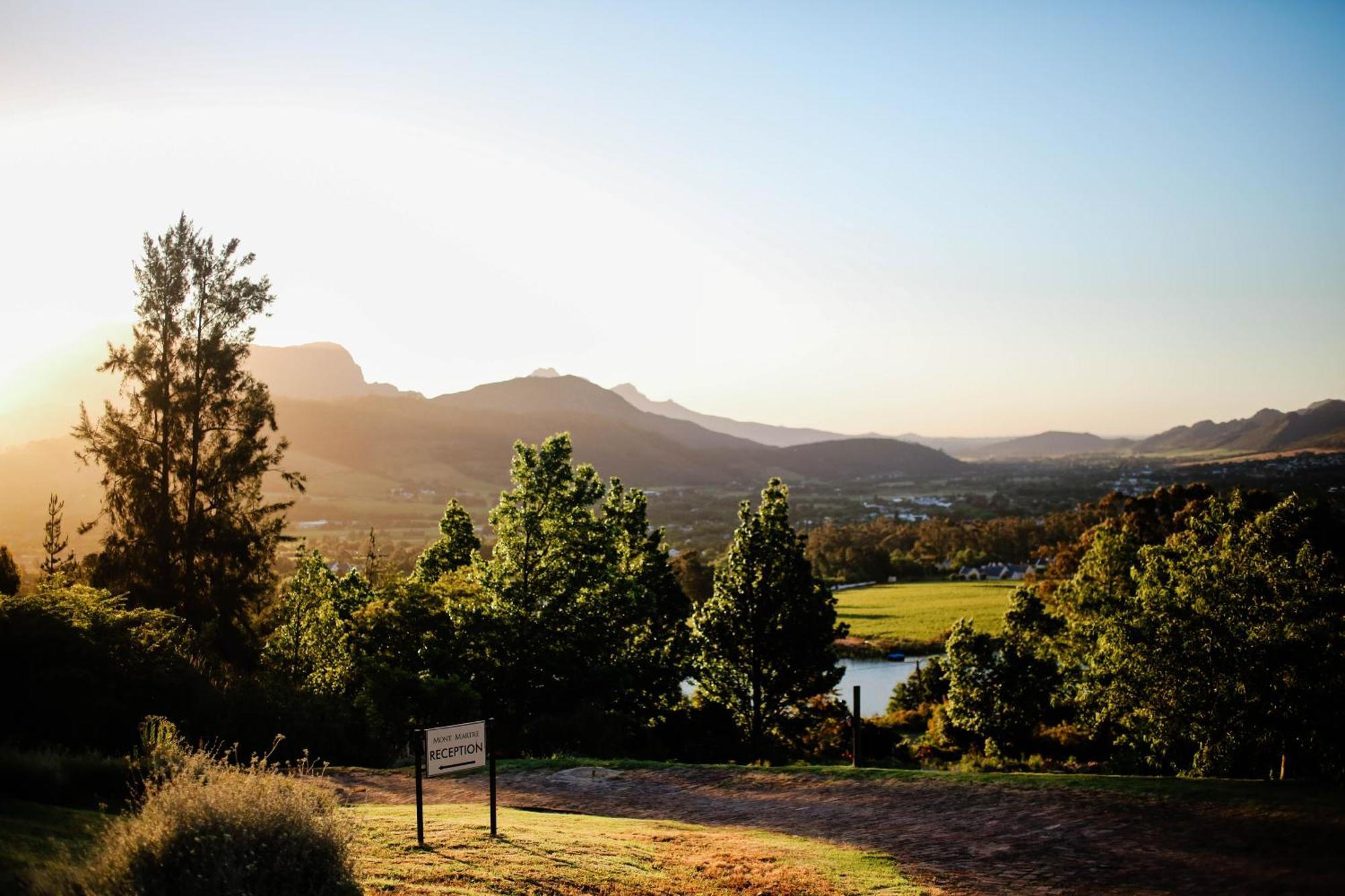 Montmartre Chalets & Venue Franschhoek Esterno foto
