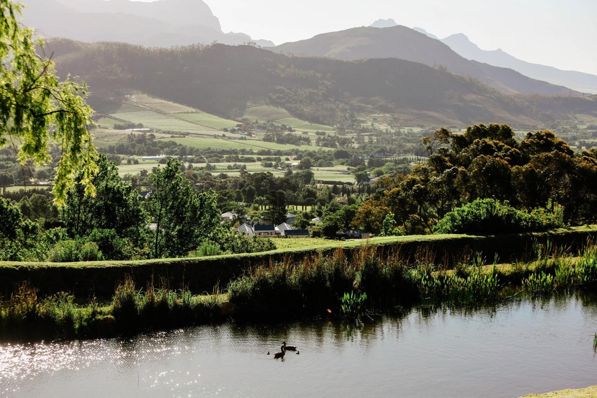 Montmartre Chalets & Venue Franschhoek Esterno foto