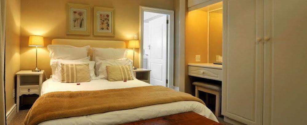 Montmartre Chalets & Venue Franschhoek Esterno foto